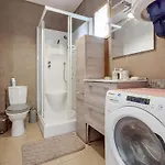 2 Bedroom Beach Front Home In Vattetot Sur Mer 度假居 Vattetot-sur-Mer