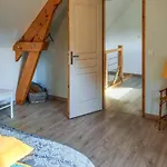 2 Bedroom Beach Front Home In Vattetot Sur Mer 度假居