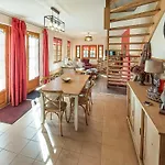 度假居 2 Bedroom Beach Front Home In Vattetot Sur Mer *